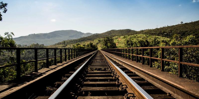 从手动配置到智能驱动：基于意图的网络（IBN）如何重塑Server Management与Network Technology